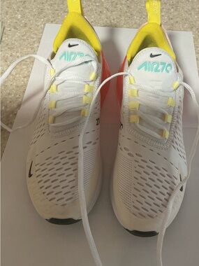 Nike Air270 White Sneakers with Yellow Linings and Teal Logo